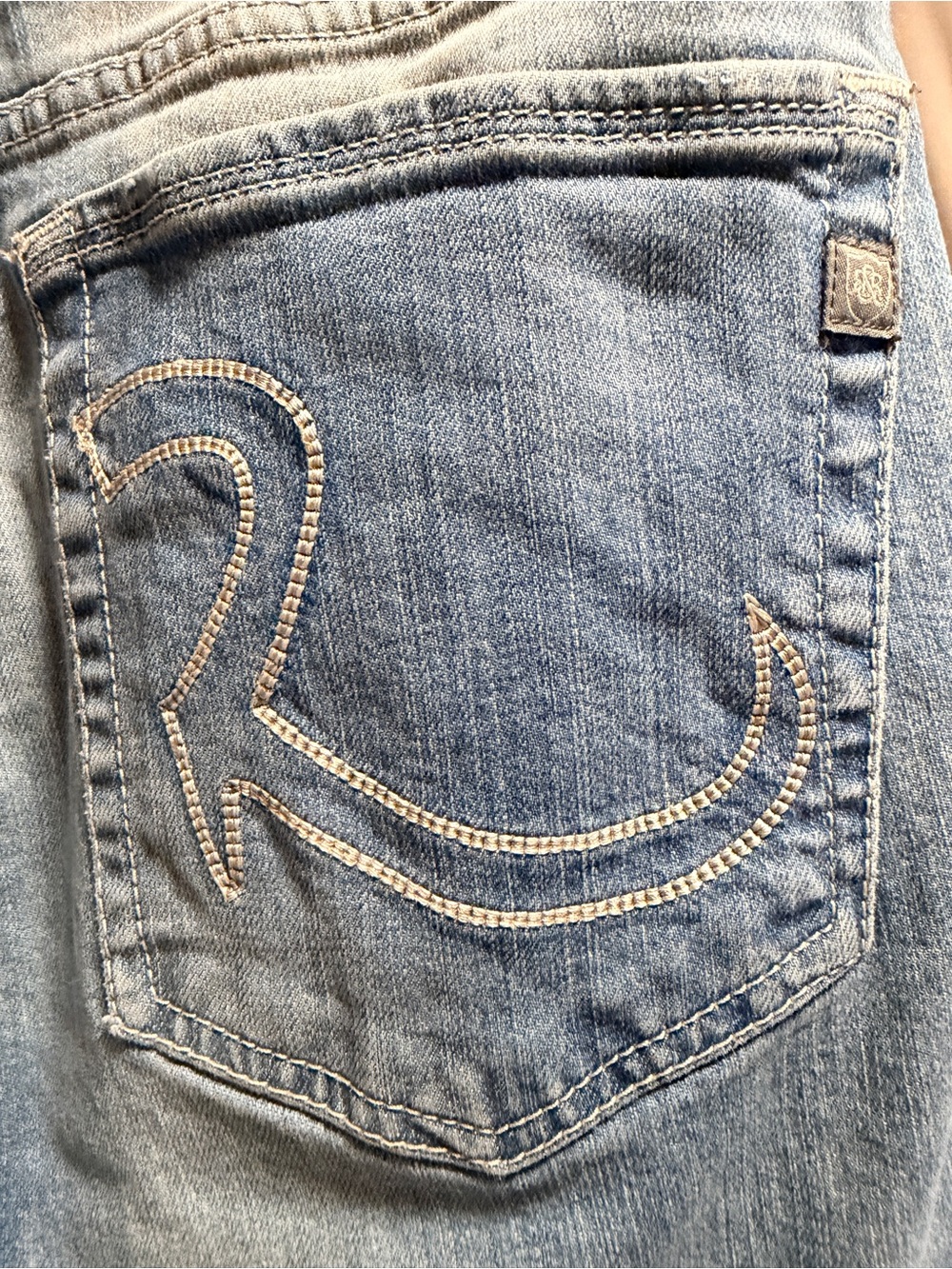 Rock & Republic Women’s Jeans 34x30 Stretch Straight Leg Embroidered Y2K